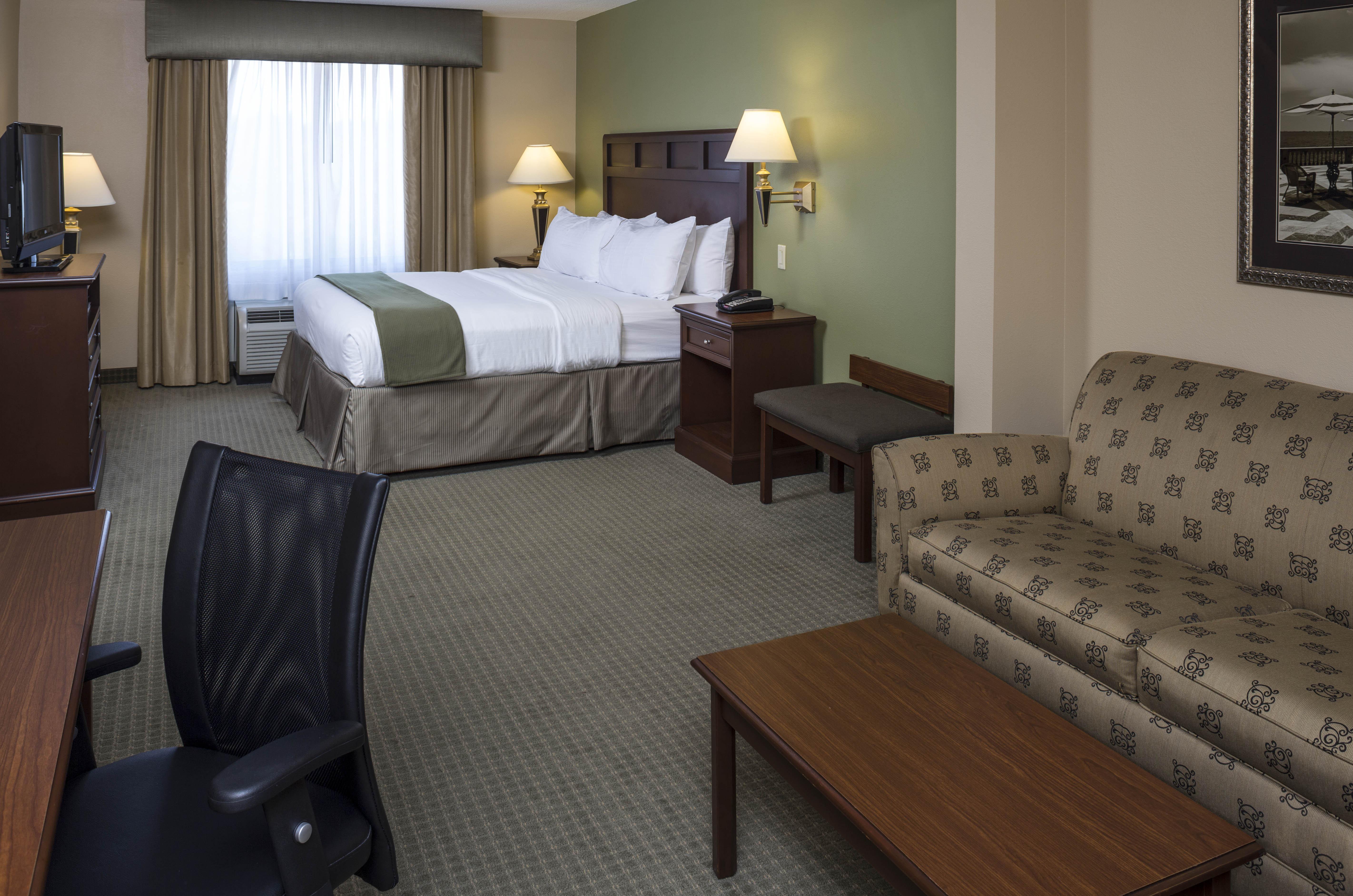 Holiday Inn Express & Suites Bradenton East-Lakewood Ranch By Ihg Exterior photo