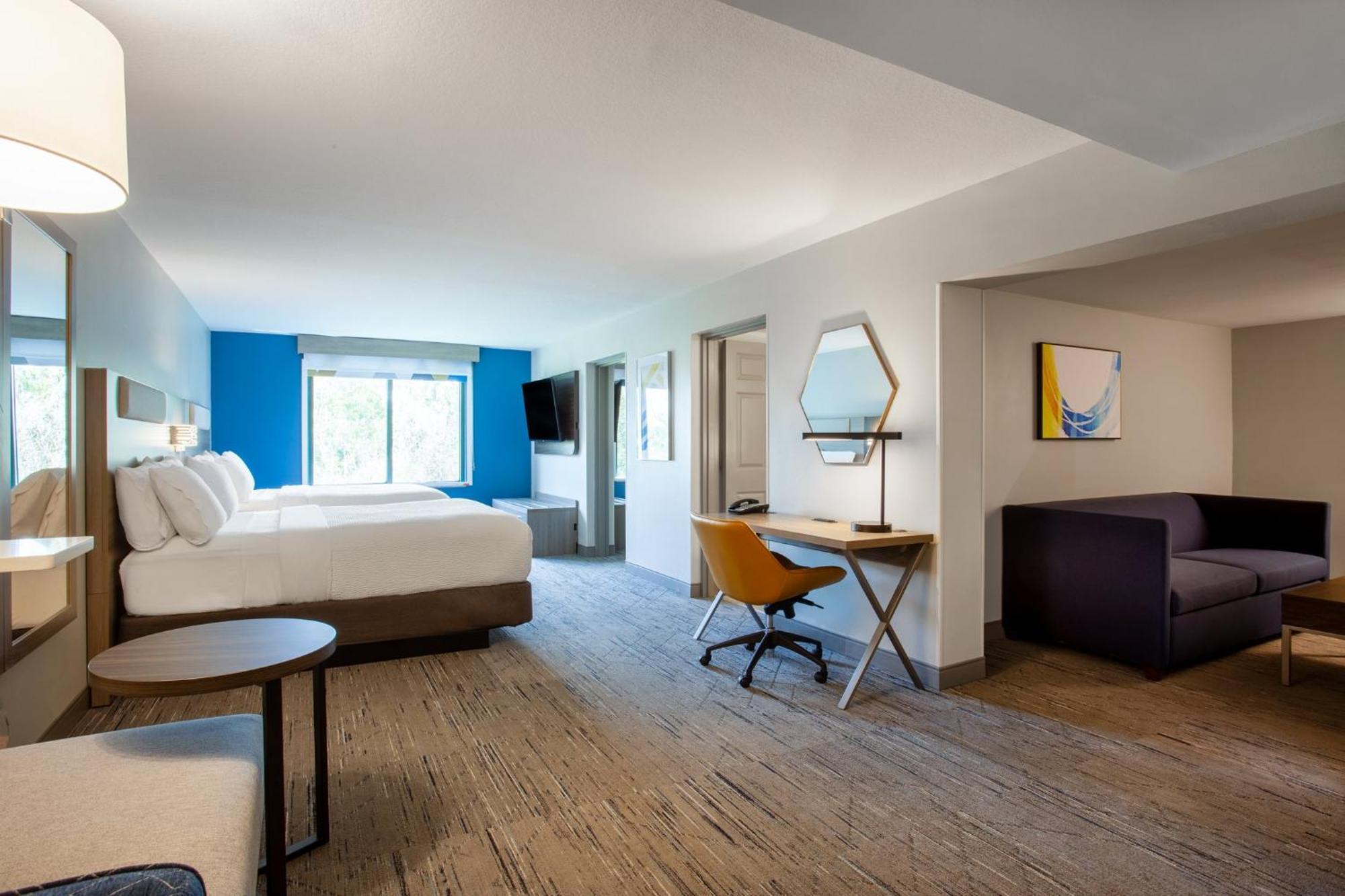 Holiday Inn Express & Suites Bradenton East-Lakewood Ranch By Ihg Exterior photo