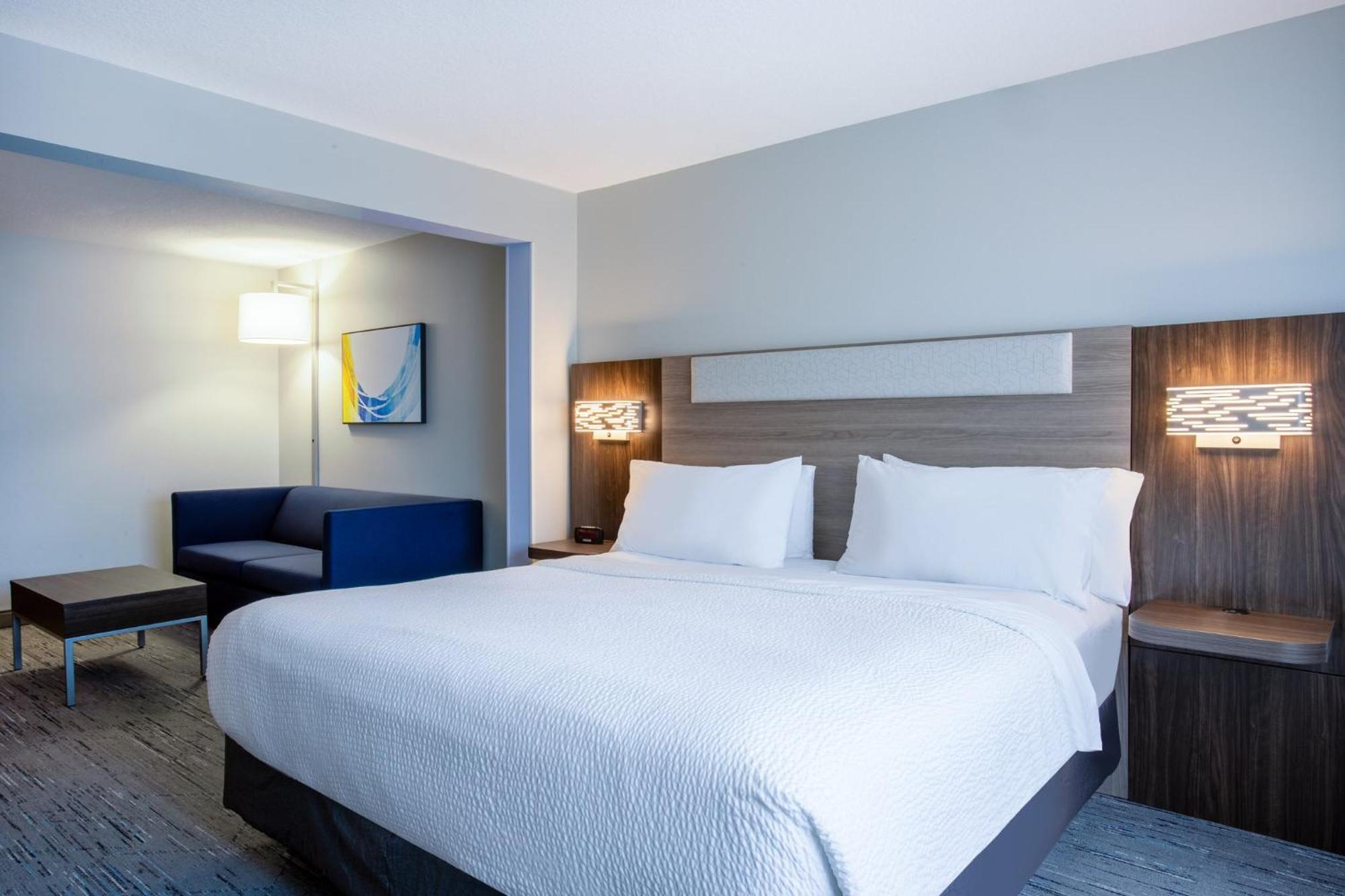 Holiday Inn Express & Suites Bradenton East-Lakewood Ranch By Ihg Exterior photo